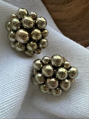 Japan Stamped Gold Tone Cluster Button Clip-On Earrings